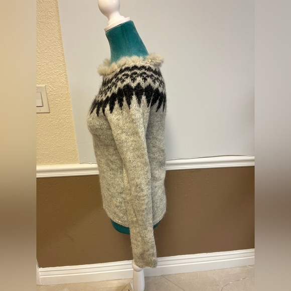 Handmade Icelandic Fair Isle Nordic Wool Sweater – Size S - Picture 7 of 8